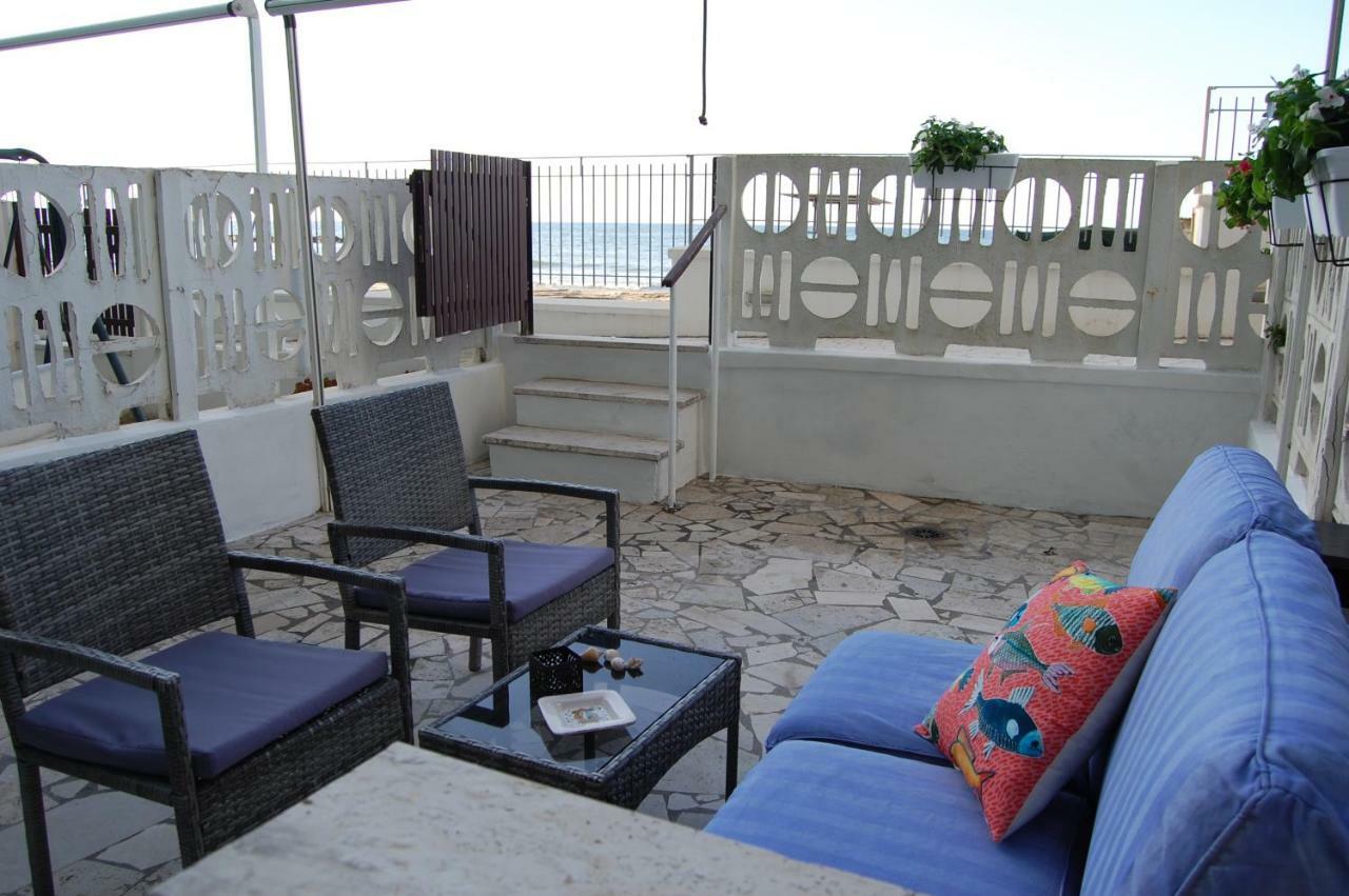 Апартаменты La Casa Sulla Spiaggia Неттуно Экстерьер фото